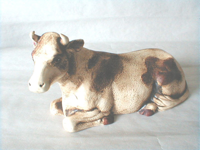 Kráva ležící-S